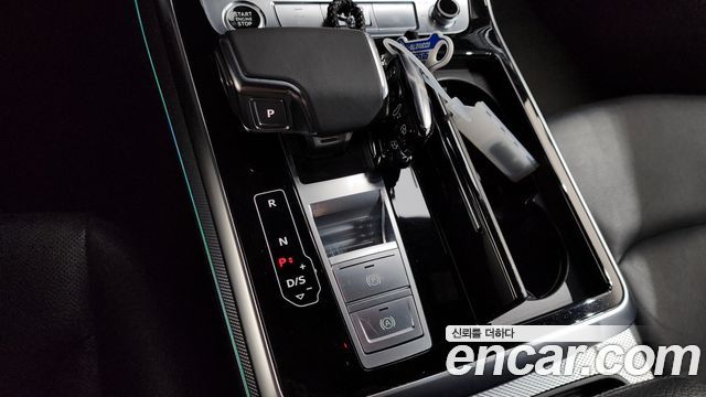 Audi Q8 (4M) 45 TDI Quattro Premium 2021 — фото 9