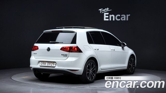 Volkswagen Golf (VII) 2.0 TDI Premium 2016 — фото 2