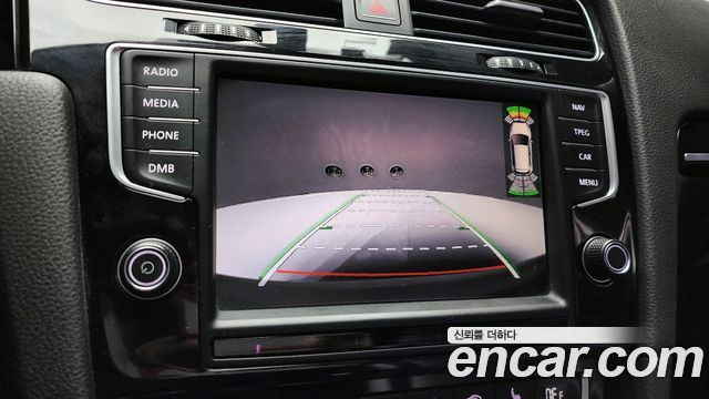Volkswagen Golf (VII) 2.0 TDI Premium 2016 — фото 16