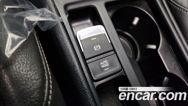 Volkswagen Golf (VII) 2.0 TDI Premium 2016 — фото 18
