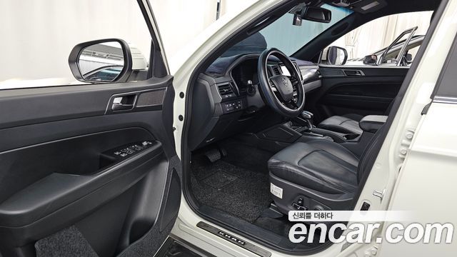 KG Mobility (SsangYong) Rexton Sports Khan Diesel 2.2 2WD Expedition 2022 — фото 10