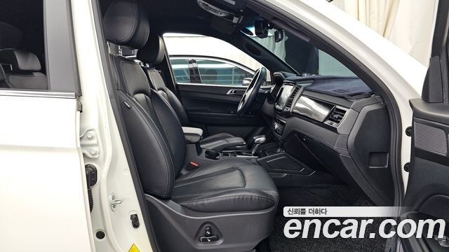 KG Mobility (SsangYong) Rexton Sports Khan Diesel 2.2 2WD Expedition 2022 — фото 11