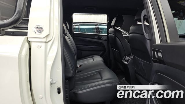 KG Mobility (SsangYong) Rexton Sports Khan Diesel 2.2 2WD Expedition 2022 — фото 12