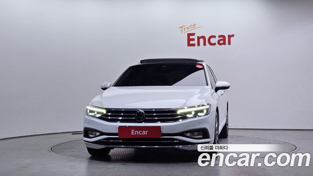 Volkswagen Passat GT (B8) 2.0 TDI Prestige 2022 — фото 3
