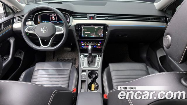 Volkswagen Passat GT (B8) 2.0 TDI Prestige 2022 — фото 7