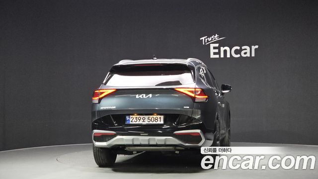 Kia Sportage Hybrid (V) Nobleless 2WD 2023 — фото 4