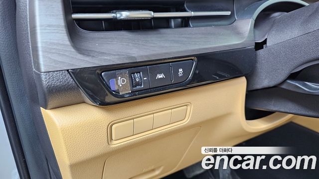 Kia Carnival (IV) Diesel 9-Seater Prestige 2023 — фото 14