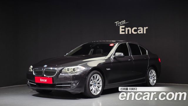 BMW 5 Series (F10) 528i 2013 — фото 1