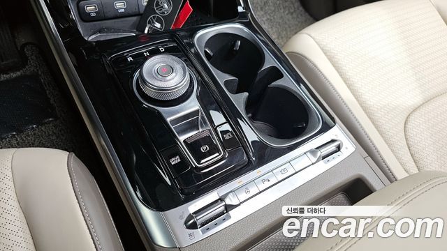 Kia Carnival (IV) Gasoline 7-Seater Signature 2021 — фото 9