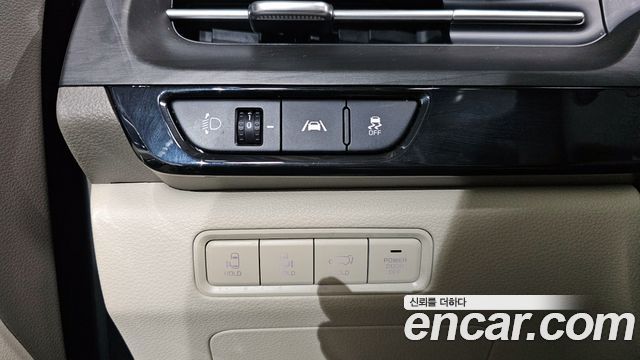 Kia Carnival (IV) Gasoline 7-Seater Signature 2021 — фото 17