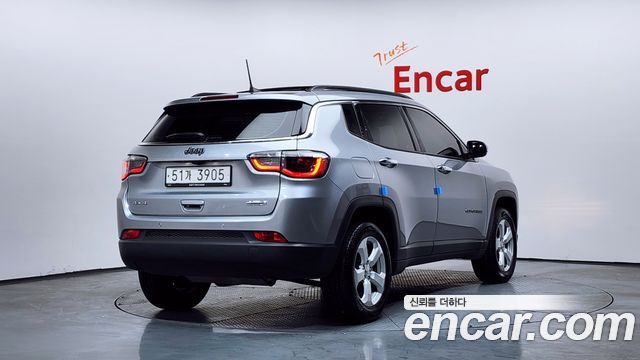 Jeep Compass (II) 2.4 Longitude AWD 2018 — фото 2