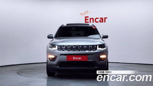 Jeep Compass (II) 2.4 Longitude AWD 2018 — фото 3