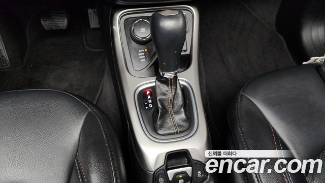 Jeep Compass (II) 2.4 Longitude AWD 2018 — фото 9
