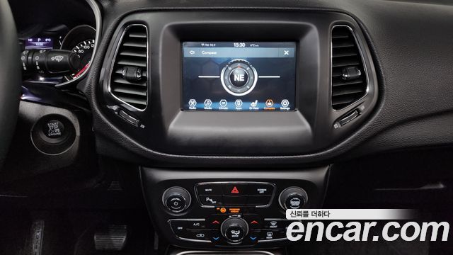 Jeep Compass (II) 2.4 Longitude AWD 2018 — фото 15