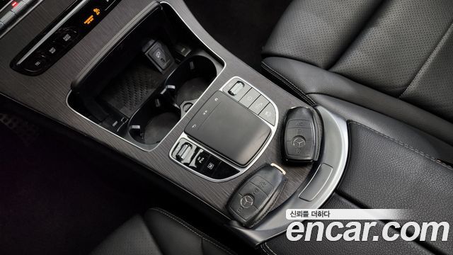 Mercedes-Benz GLC-Class (X253) GLC300e 4MATIC Coupe 2021 — фото 9