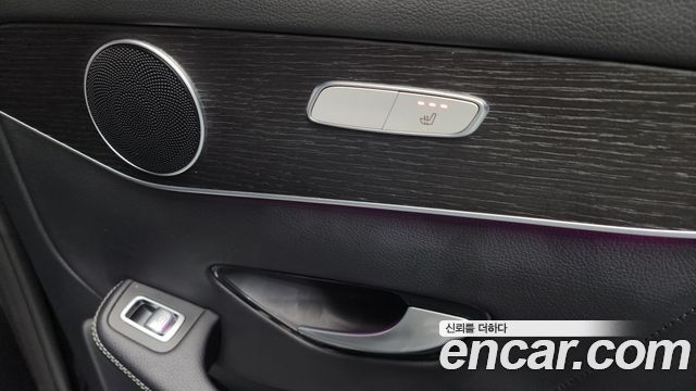 Mercedes-Benz GLC-Class (X253) GLC300e 4MATIC Coupe 2021 — фото 18