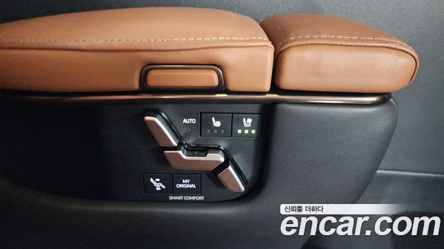 Toyota Alphard (IV) 2.5 HEV Executive AWD 2024 — фото 18