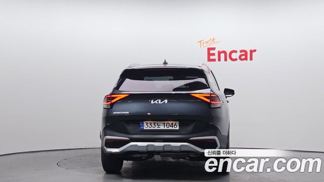 Kia Sportage (V) Diesel 2.0 2WD Prestige 2022 — фото 4