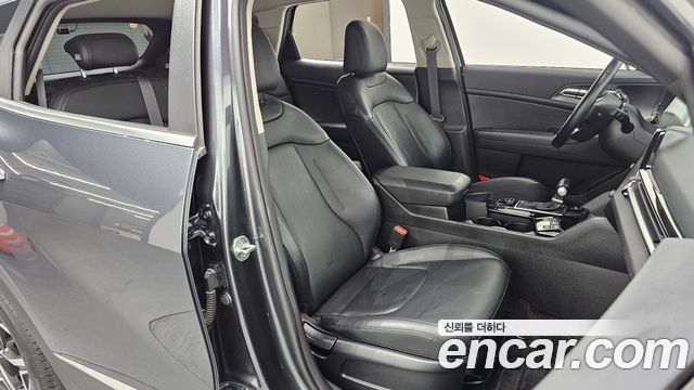 Kia Sportage (V) Diesel 2.0 2WD Prestige 2022 — фото 10