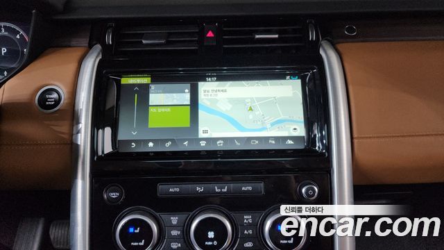 Land Rover Discovery 5 3.0 TD6 HSE Luxury 2018 — фото 14