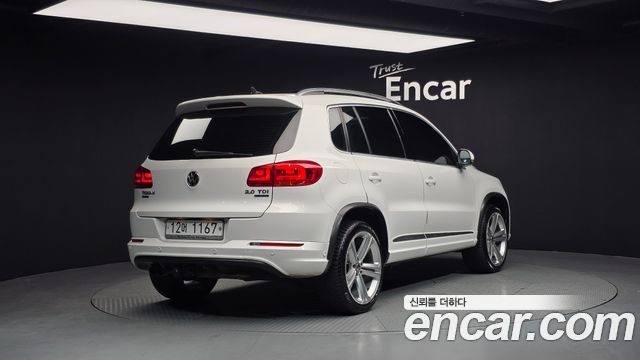 Volkswagen Tiguan 2.0 TDI R-Line 5N 2013 — фото 2