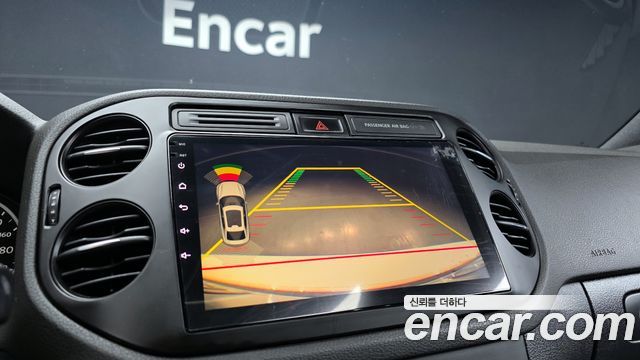 Volkswagen Tiguan 2.0 TDI R-Line 5N 2013 — фото 15