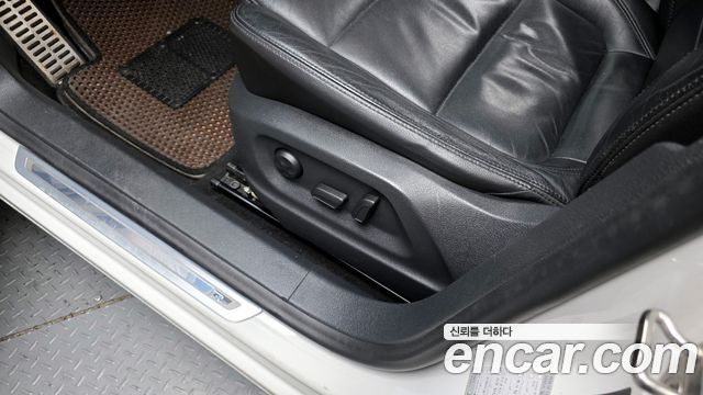 Volkswagen Tiguan 2.0 TDI R-Line 5N 2013 — фото 18