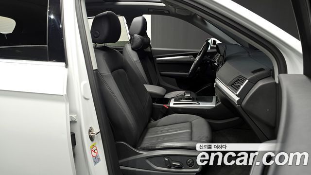 Audi Q5 (FY) 45 TFSI Quattro 2021 — фото 10