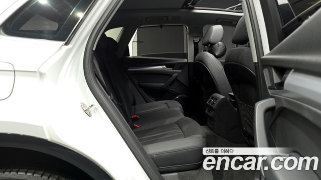 Audi Q5 (FY) 45 TFSI Quattro 2021 — фото 16