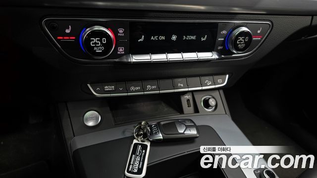 Audi Q5 (FY) 45 TFSI Quattro 2021 — фото 20