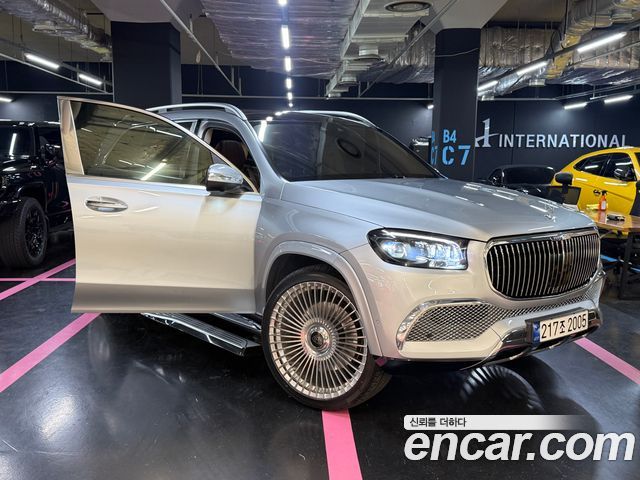 Mercedes-Benz GLS-Class (X167) Maybach GLS600 4MATIC 2023 — фото 4