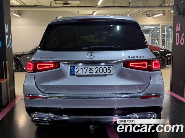 Mercedes-Benz GLS-Class (X167) Maybach GLS600 4MATIC 2023 — фото 6