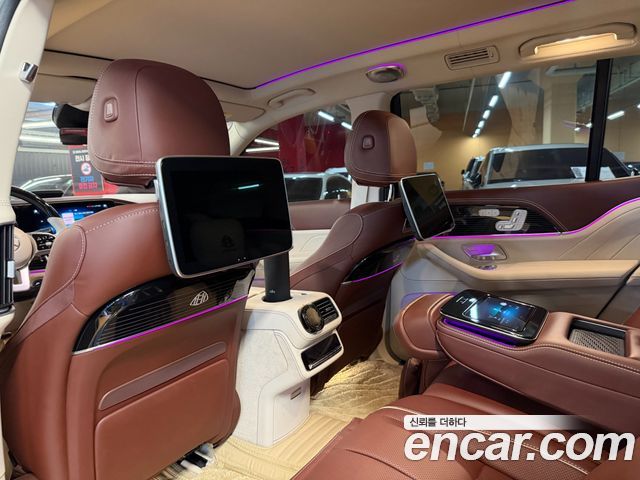 Mercedes-Benz GLS-Class (X167) Maybach GLS600 4MATIC 2023 — фото 17