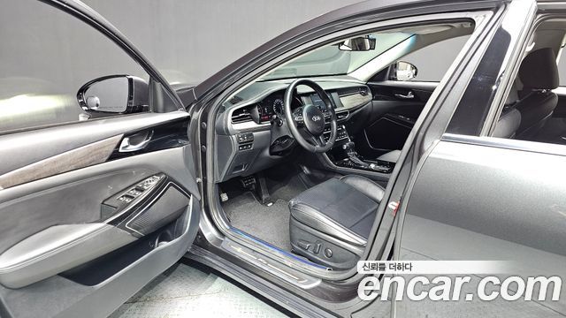 Kia K7 Premier 3.0 LPI Standard(Rented Car) 2021 — фото 10