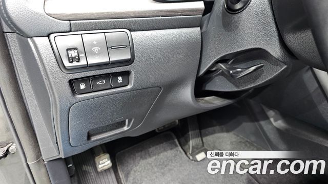 Kia K7 Premier 3.0 LPI Standard(Rented Car) 2021 — фото 13