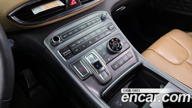 Hyundai Santa Fe Gasoline 2.5T 4WD Calligraphy 2022 — фото 9