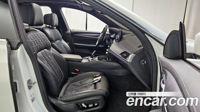 BMW 6 Series GT (G32) 620d M Sport 2022 — фото 10