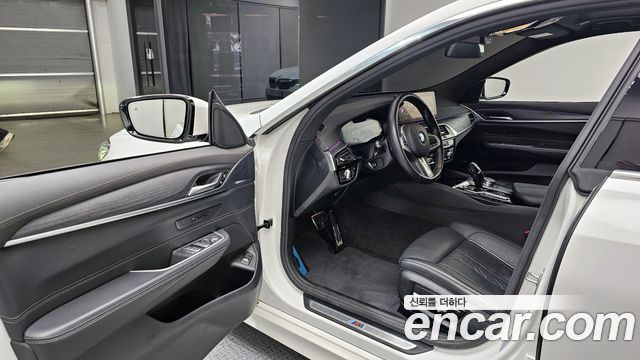 BMW 6 Series GT (G32) 620d M Sport 2022 — фото 11