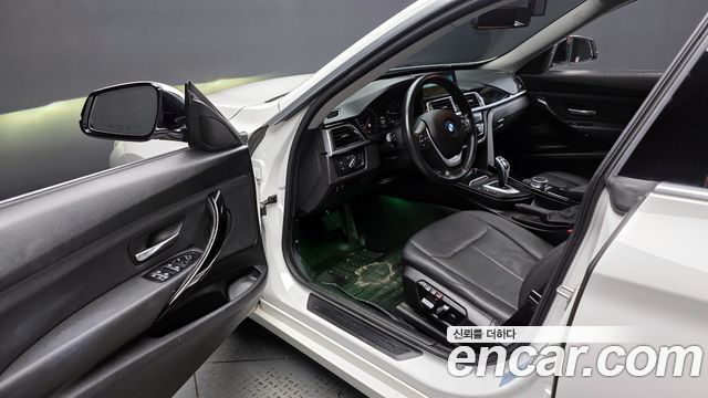 BMW 3 Series GT (F34) GT 320d xDrive Premium 2021 — фото 11