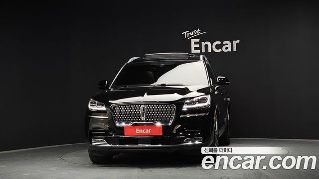 Lincoln Aviator (II) 3.0 Reserve  AWD 2021 — фото 3