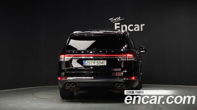Lincoln Aviator (II) 3.0 Reserve  AWD 2021 — фото 4
