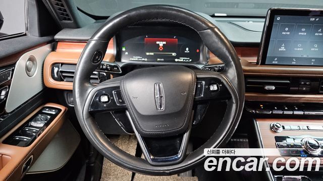 Lincoln Aviator (II) 3.0 Reserve  AWD 2021 — фото 13