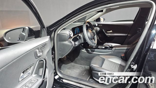 Mercedes-Benz A-Class (W177) A220 Hatchback 2020 — фото 10