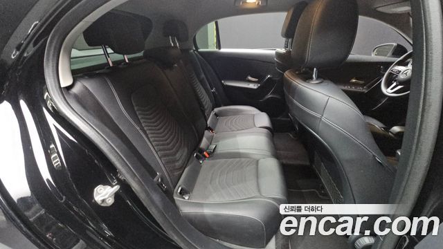 Mercedes-Benz A-Class (W177) A220 Hatchback 2020 — фото 17
