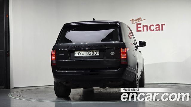 Land Rover Range Rover (IV) 5.0 SC AB LWB 2017 — фото 4