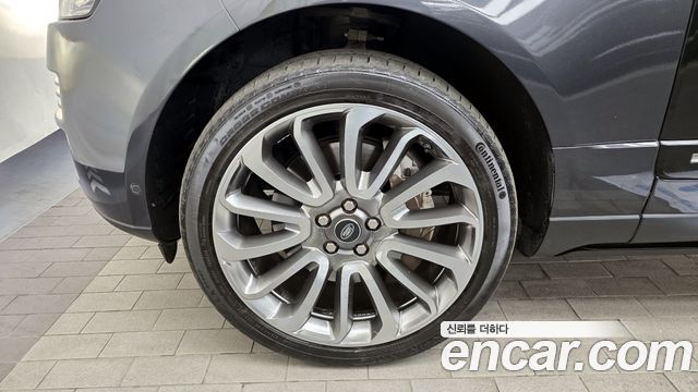 Land Rover Range Rover (IV) 5.0 SC AB LWB 2017 — фото 5