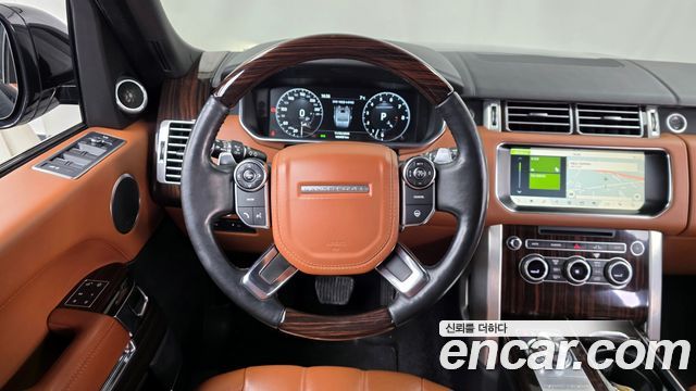 Land Rover Range Rover (IV) 5.0 SC AB LWB 2017 — фото 13