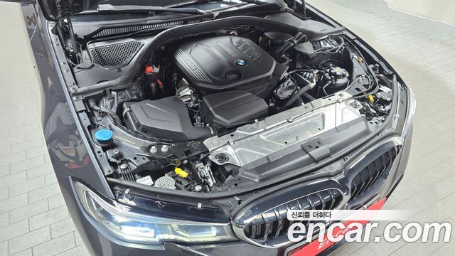 BMW 3 Series (G20) 320d Touring M Sport 2021 — фото 6