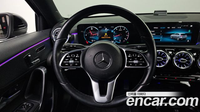 Mercedes-Benz A-Class (W177) A220 Hatchback 2021 — фото 16