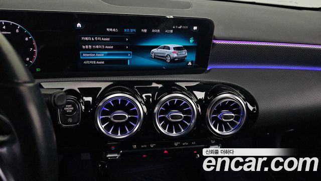 Mercedes-Benz A-Class (W177) A220 Hatchback 2021 — фото 17